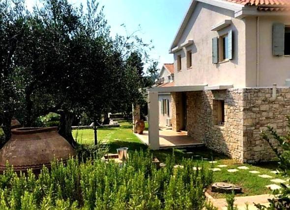 Villa Lithia Ano Korakiana Luaran gambar